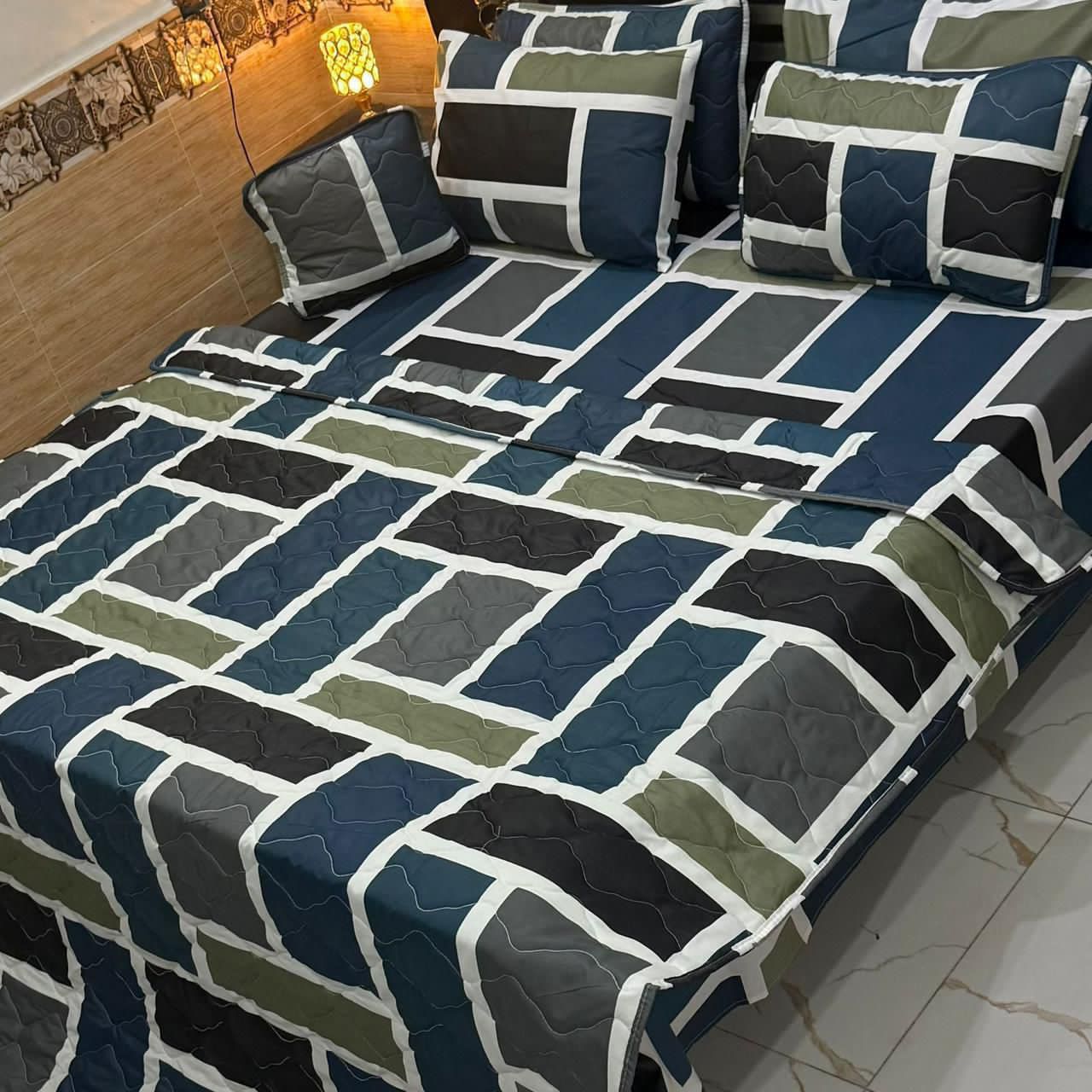 7PC Printed Comforter Set – Premium Cotton Mix