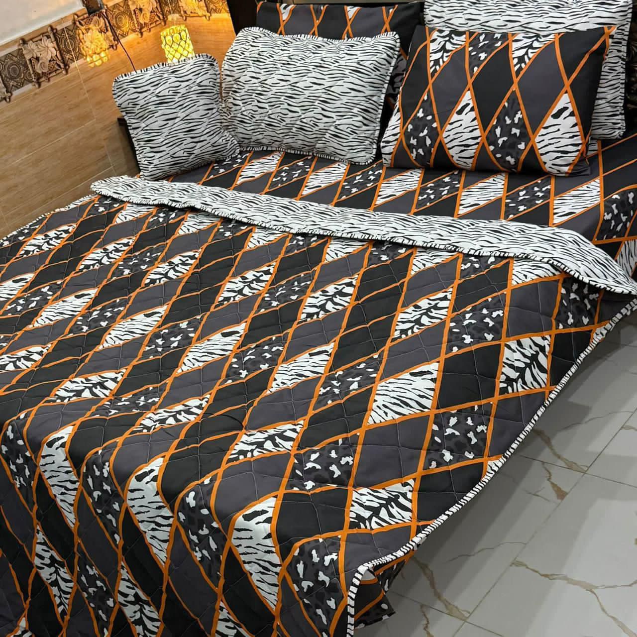7PC Printed Comforter Set – Premium Cotton Mix